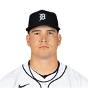 Tyler Holton Headshot